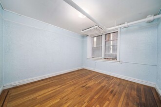 179 Manhattan Ave, Unit GP5591A3 in Jersey City, NJ - Building Photo - Building Photo