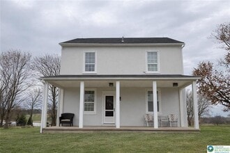 10637 Schantz Rd in Breinigsville, PA - Building Photo - Building Photo