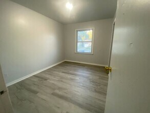 4824 N Iroquois Ave in Tulsa, OK - Building Photo - Building Photo