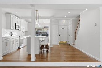 193 Cypress Rd in Newington, CT - Building Photo - Building Photo