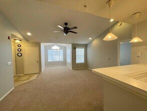 2212 Grand Cayman Ct, Unit 1633 in Kissimmee, FL - Building Photo - Building Photo