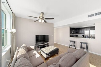 408 W University Ave in Gainesville, FL - Building Photo - Building Photo