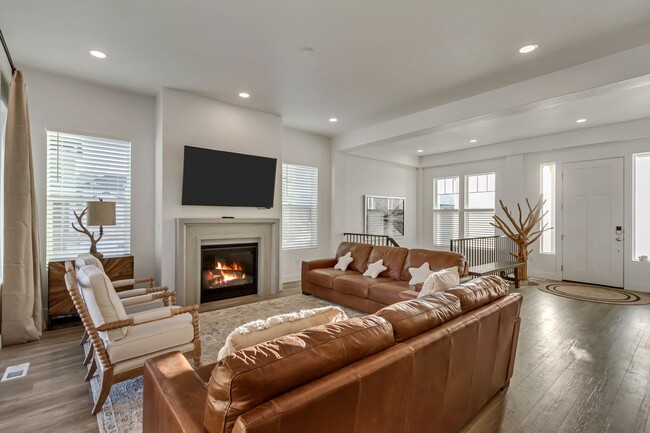 property at 1919 S Sawmill Blvd