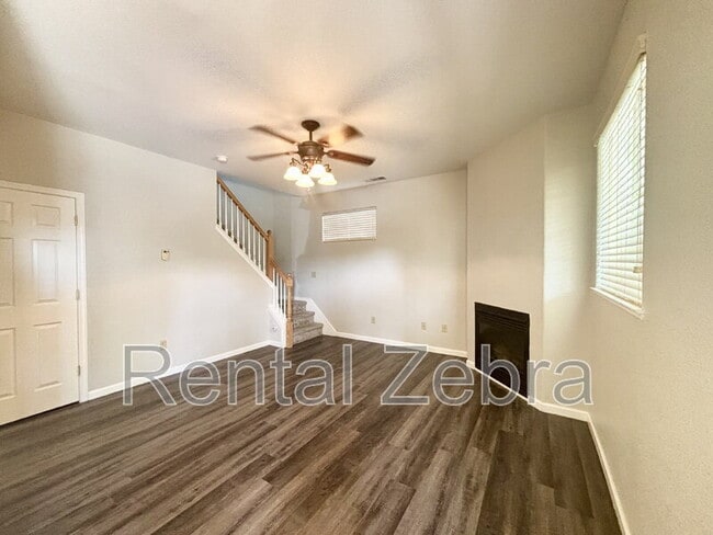 property at 722 W 18th St