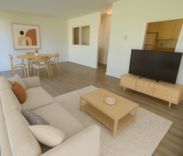 Christie Point in Victoria, BC - Foto de edificio - Building Photo