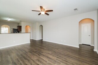 6120 Chalk Hollow Dr in Fort Worth, TX - Building Photo - Building Photo
