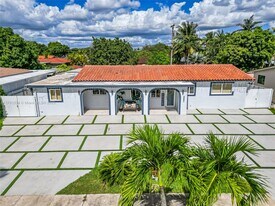 5801 NW 113th Terrace in Hialeah, FL - Building Photo