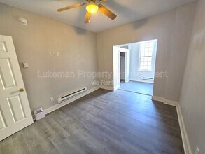 1338 Portage Street in Kalamazoo, MI - Building Photo - Building Photo