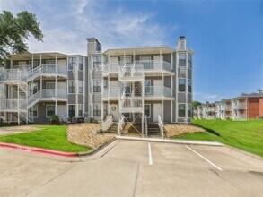 4441 Old College Rd in Bryan, TX - Building Photo - Building Photo