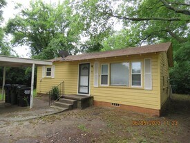 203 S Ave A in Longview, TX - Building Photo