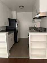 1538 N Detroit St in Los Angeles, CA - Building Photo - Building Photo