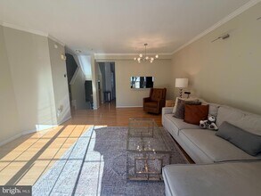 3553 Morning Star Pl in Laurel, MD - Foto de edificio - Building Photo