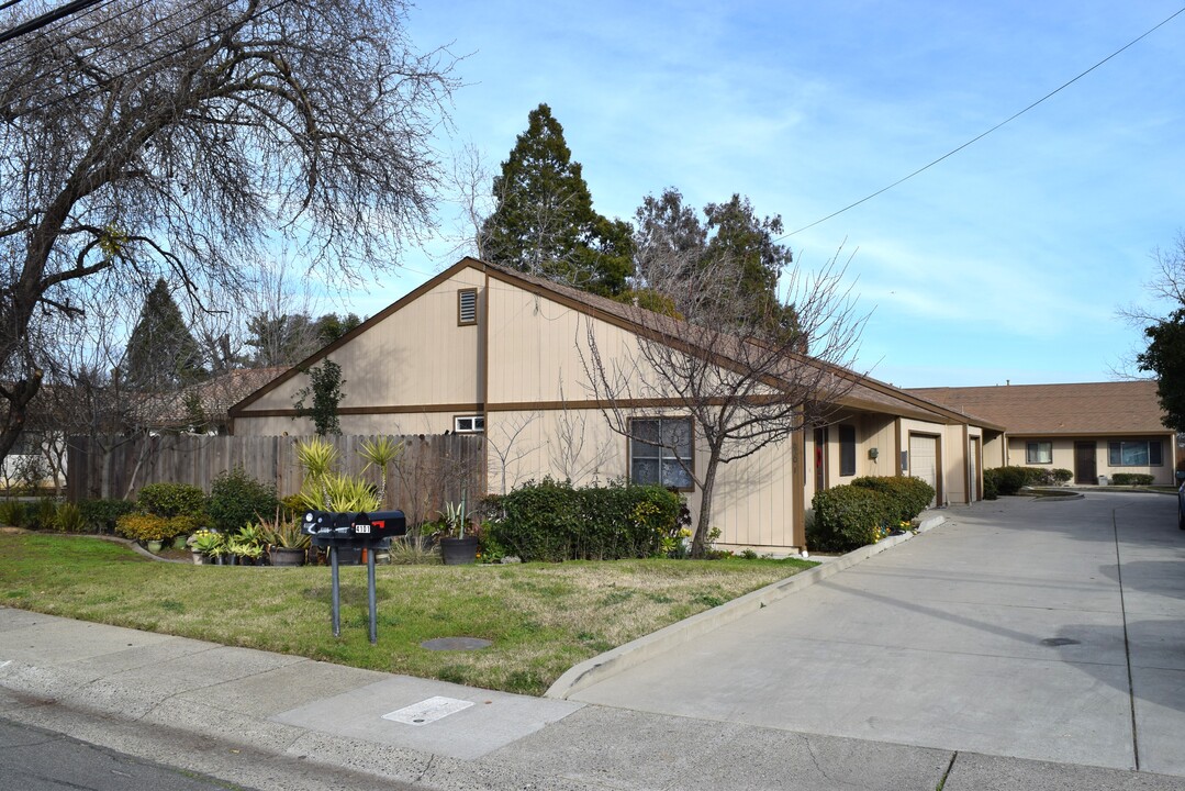 4101-4107 73rd St in Sacramento, CA - Building Photo