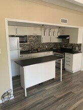 9995 E Harvard Ave, Unit 216 in Denver, CO - Building Photo - Building Photo