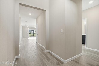 1762 Amberly Dr in Middleburg, FL - Building Photo - Building Photo