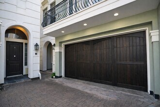 1818 Binz St in Houston, TX - Building Photo - Building Photo