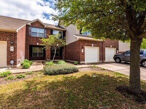 6 Verde Ranch Loop in Leander, TX - Foto de edificio - Building Photo