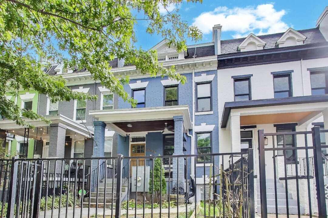 646 Keefer Pl NW in Washington, DC - Building Photo