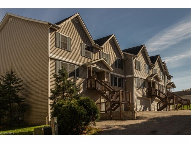 8838 Stone Way NW in North Canton, OH - Building Photo