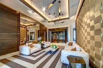 301 Altara Ave, Unit 309 in Coral Gables, FL - Building Photo - Building Photo