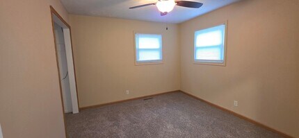 1537 E Brower St in Springfield, MO - Building Photo - Building Photo