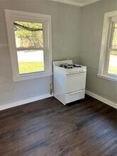 415 N Beauregard St-Unit -23 in Alvin, TX - Building Photo - Building Photo