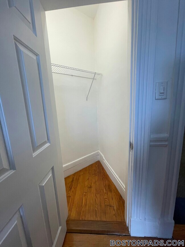 property at 16 Queensberry St