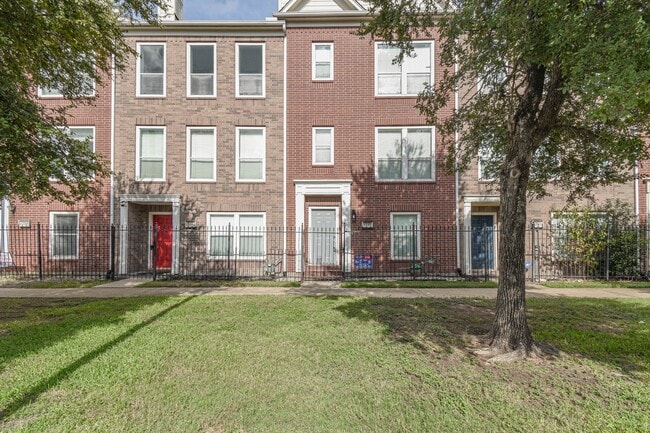 property at 1729 Tuam St