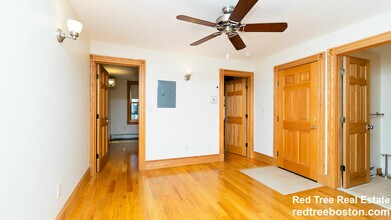 29 Phillips St, Unit 1 in Boston, MA - Building Photo - Building Photo