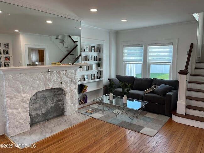 208 Lockwood Pl in Ocean Township, NJ - Building Photo - Building Photo
