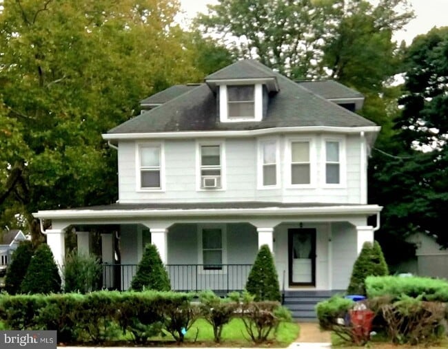 property at 2635 Nottingham Way