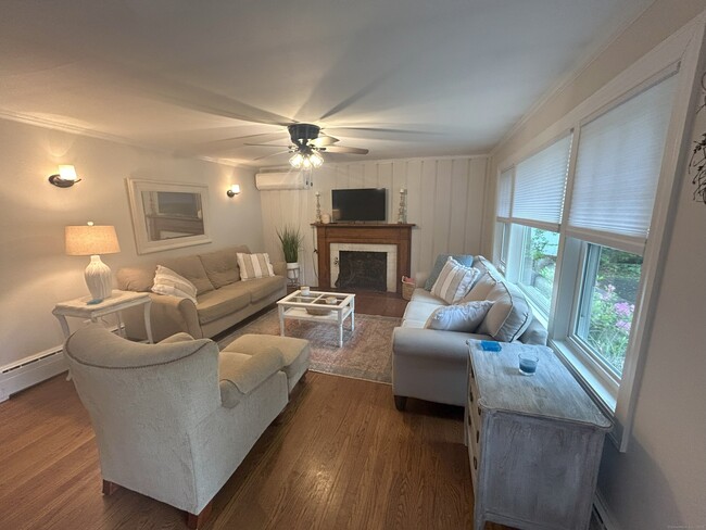 36 Whedon Ln in Madison, CT - Building Photo - Building Photo