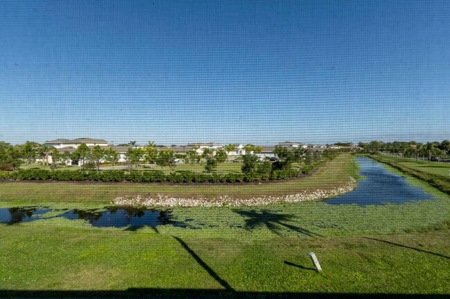5655 Via Delray Blvd in Delray Beach, FL - Building Photo - Building Photo