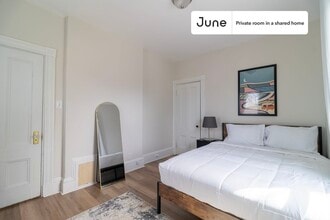 Private bedroom in 3 bed/1 bath Home in Boston, MA - Building Photo - Building Photo