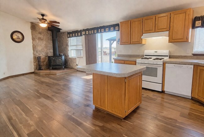 2905 9th St in Silver Springs, NV - Building Photo - Building Photo