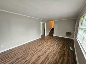 117 Mitchell Ln in Rossville, GA - Building Photo - Building Photo