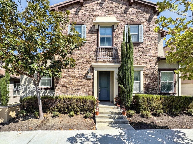 property at 3343 Vittoria Loop