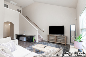 5427 Sunlit Brk in San Antonio, TX - Foto de edificio - Building Photo