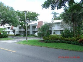 3145 N Palm Aire Dr in Pompano Beach, FL - Building Photo