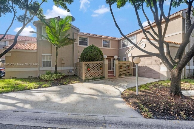 property at 11066 Longboat Dr