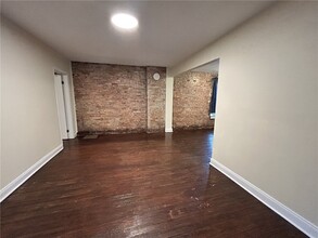 258 E 14th St in Elmira, NY - Building Photo - Building Photo