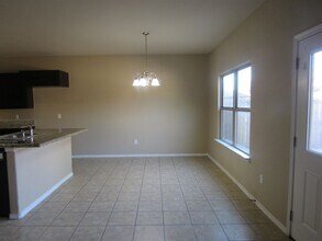 6106 Eusebio Dr in Laredo, TX - Building Photo - Building Photo