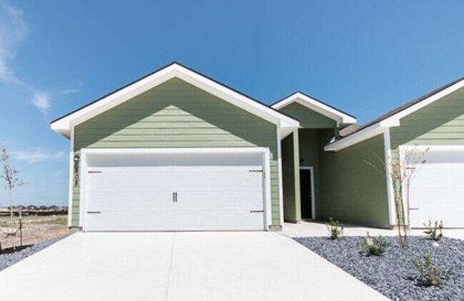 601 Ashers Pl in Seguin, TX - Building Photo - Building Photo