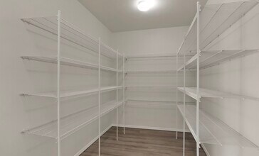 20803 115th Avenue Ct E in Graham, WA - Foto de edificio - Building Photo