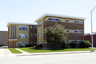 9413-9417 S Mobile Ave in Oak Lawn, IL - Building Photo