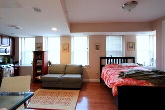 82 Hancock St, Unit 1 in Cambridge, MA - Building Photo - Building Photo