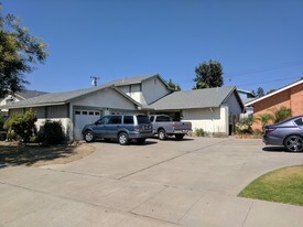 853 N Morgan St in Orange, CA - Building Photo