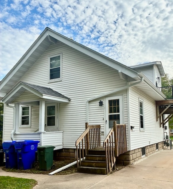 1220 W Packard St, Unit 1220.5 Packard St. in Appleton, WI - Foto de edificio - Building Photo