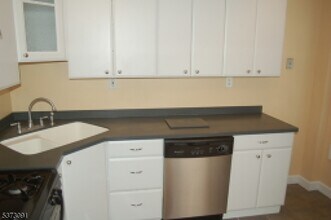 101 N Fullerton Ave in Montclair, NJ - Building Photo - Building Photo