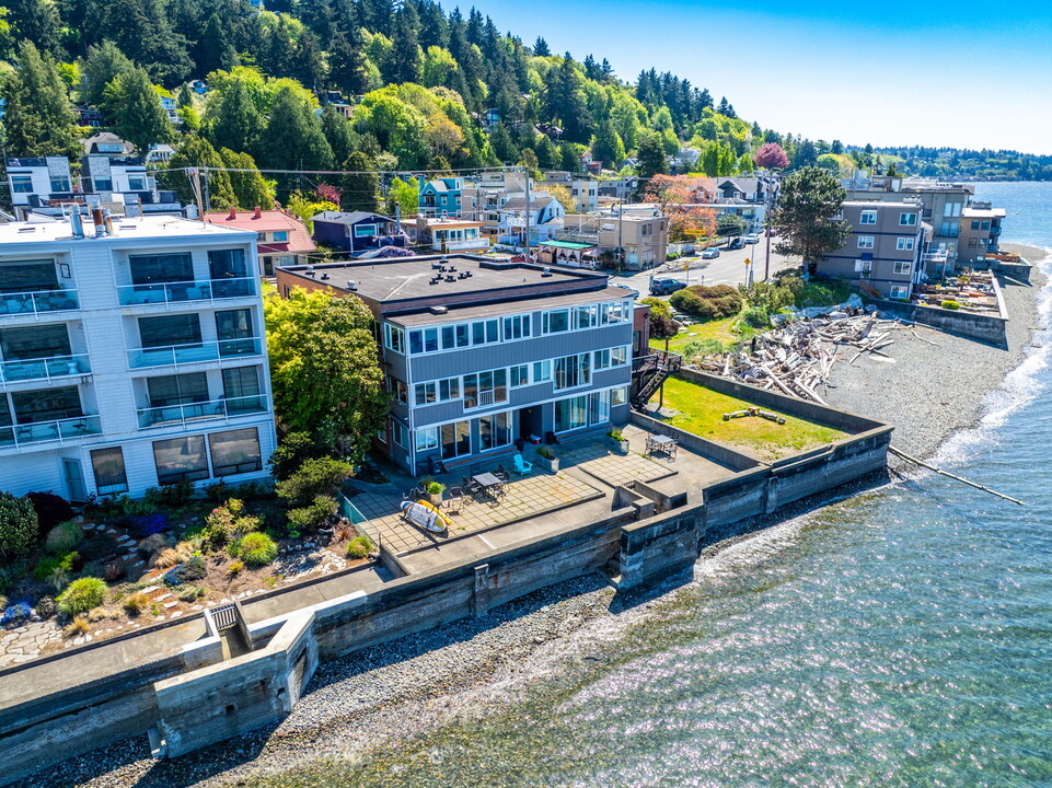 Beachwood Apartments in Seattle, WA - Foto de edificio